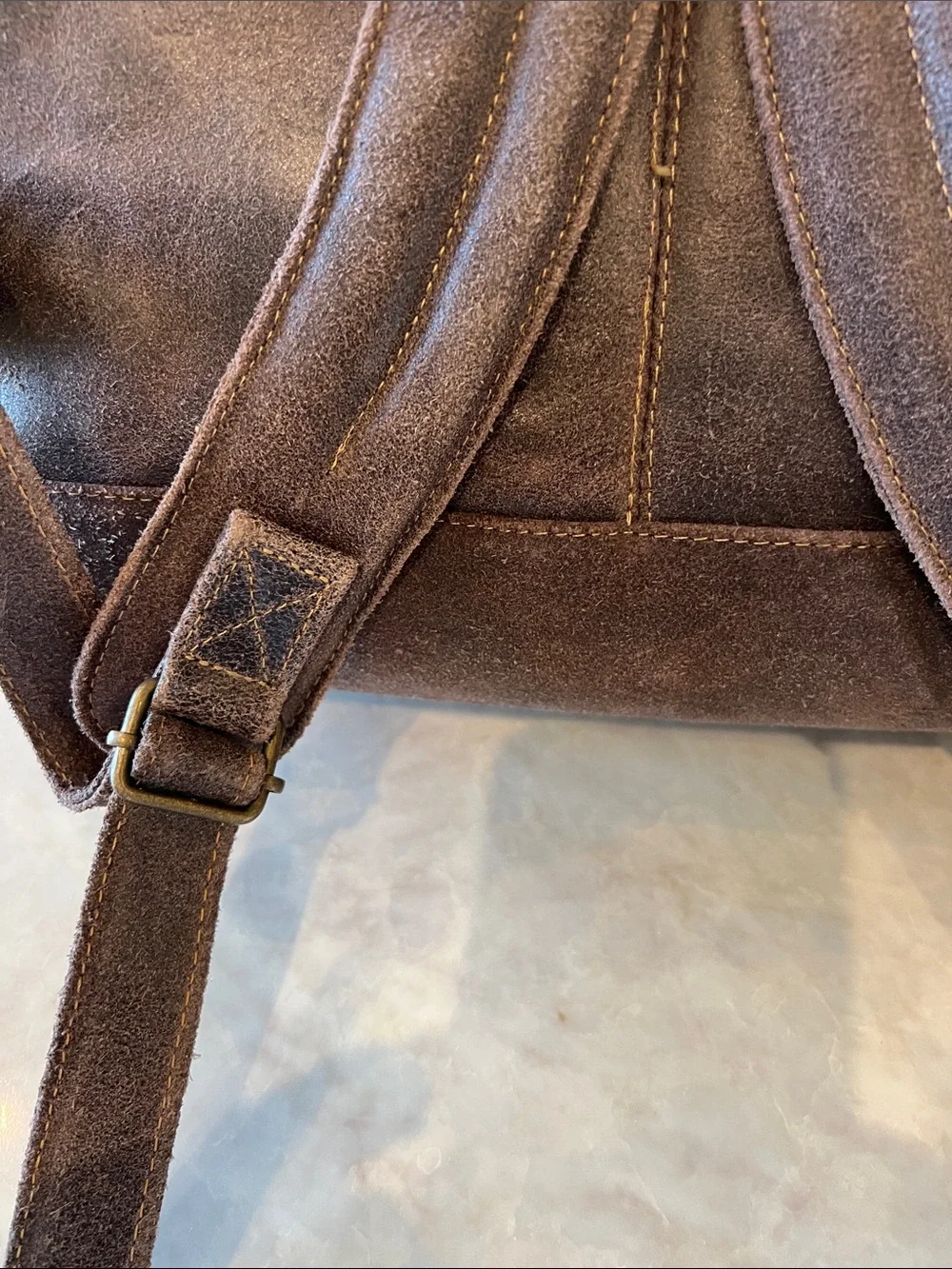 LeDonne Men's Taupe Distressed Leather Backpack